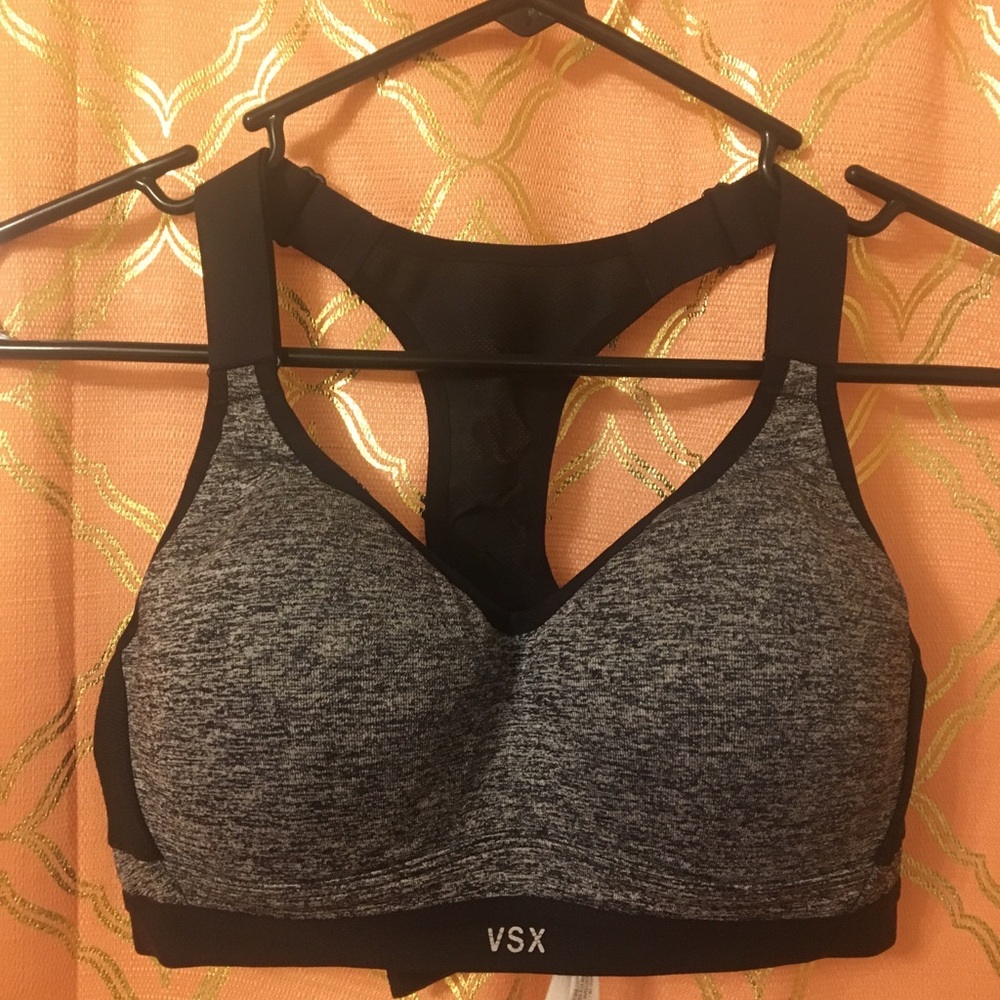 Victoria’s secret sports bra